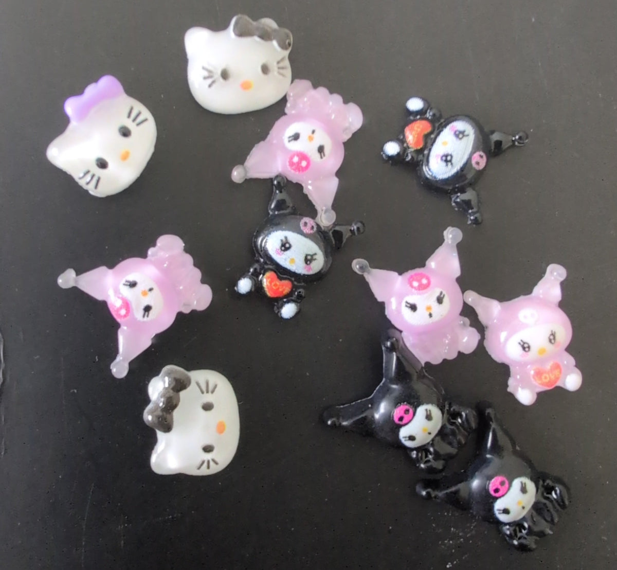 Hello Kitty Flat charms