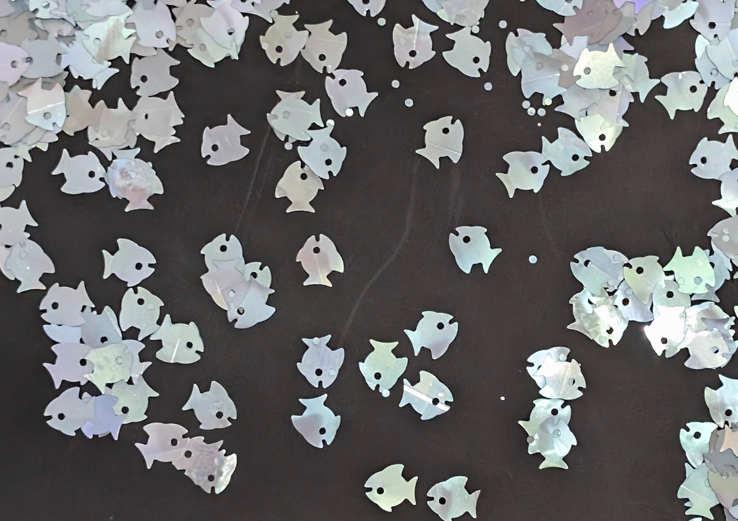 7mm Holographic Silver Fish Shape Glitter